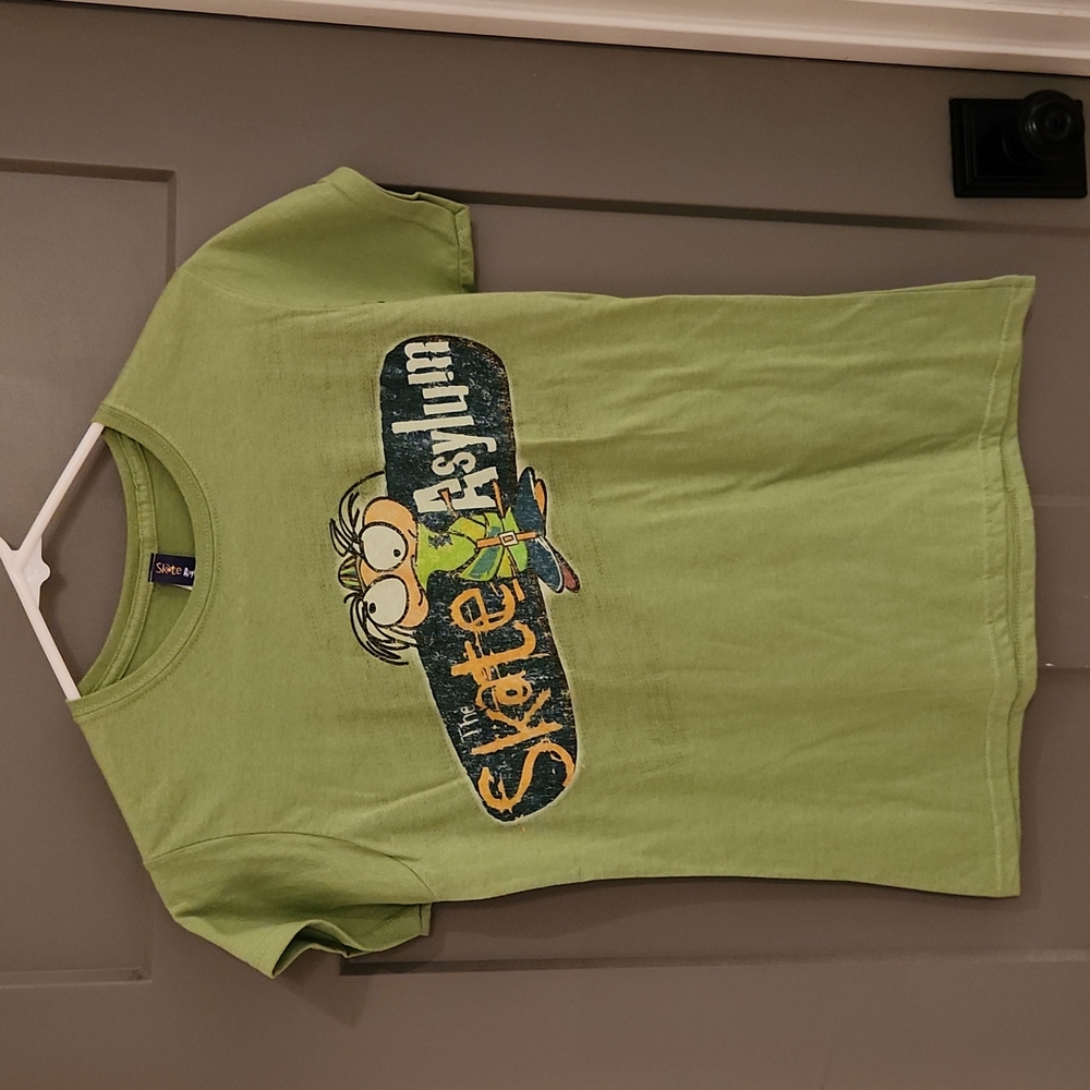 NEW SKATE ASYLUM VINTAGE tshirt. Sz Large. Tags attached